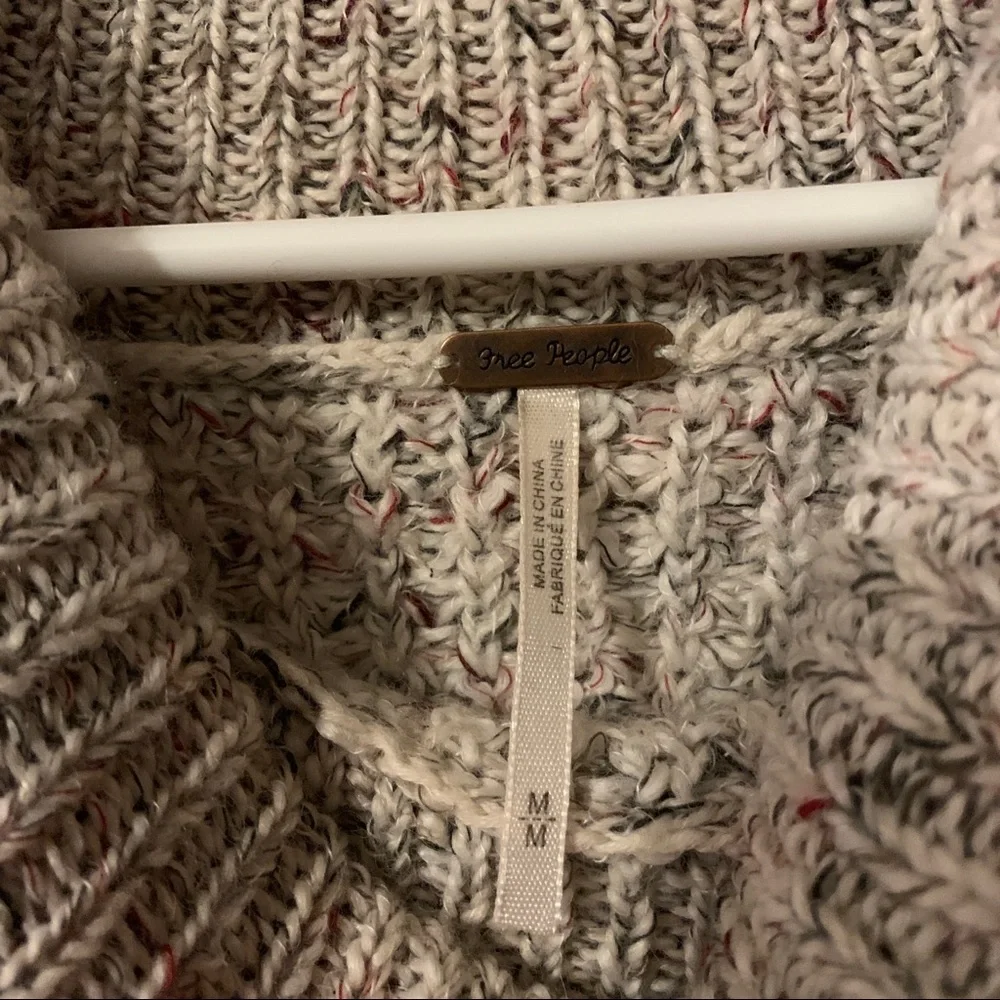 Free People Size Medium M Beige Sweater Wool Knit Marled Long Sleeve Turtleneck - Picture 4 of 6